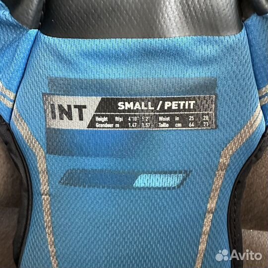 Нагрудник вратарский int S