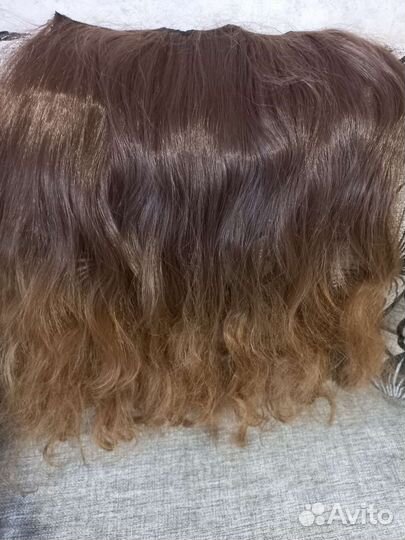 Волосы на заколках искусственные