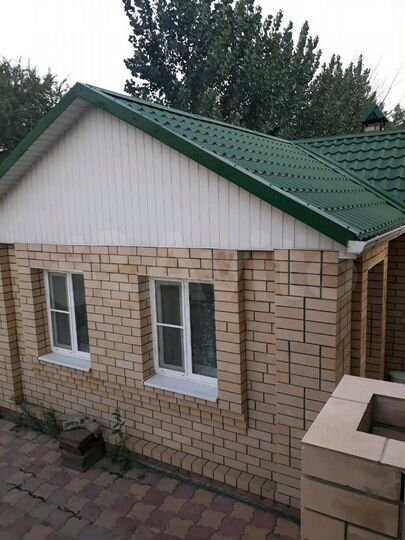 Коттедж 370 м² на участке 6 сот.