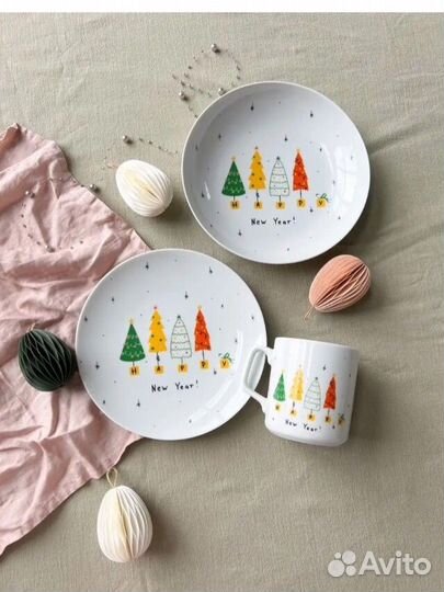 Набор детской посуды из фарфора