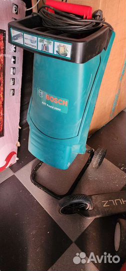 Измельчитель веток Bosch AXT Rapid 2000