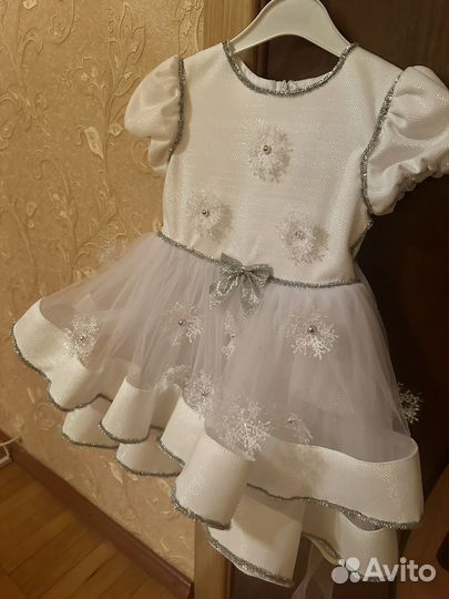 Новогоднее платье Снежинки