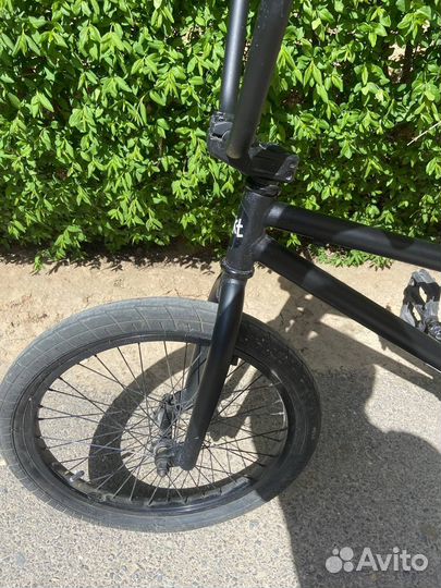 Трюковой велосипед BMX