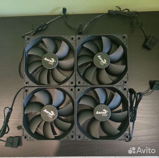 Компьютерный вентилятор Aerocool 120mm