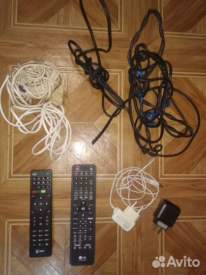 Пульт от LG, провода разные