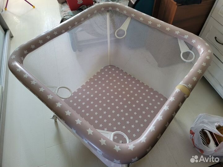 Манеж детский складной