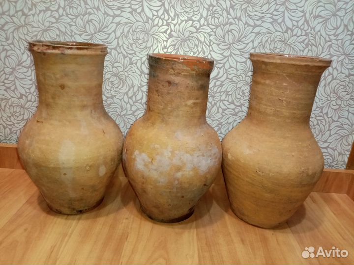 Глиняный кувшин