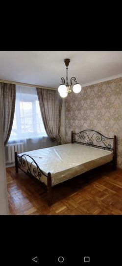 3-к. квартира, 65 м², 2/5 эт.