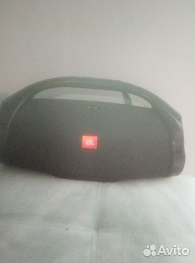 Колонка jbl boombox