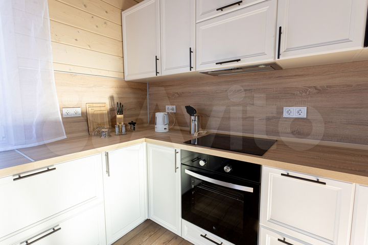 Дом 204 м² на участке 11 сот.