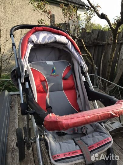 Детская коляска прогулочная