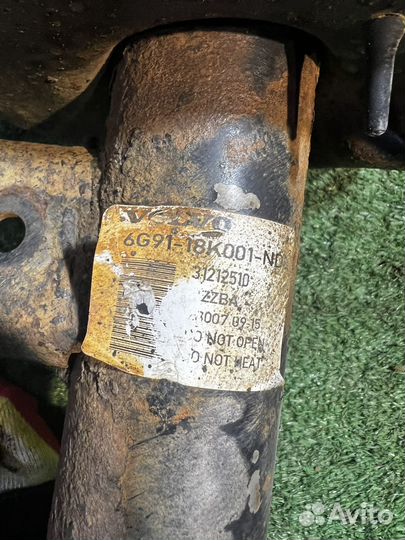 Передние стойки Volvo V70