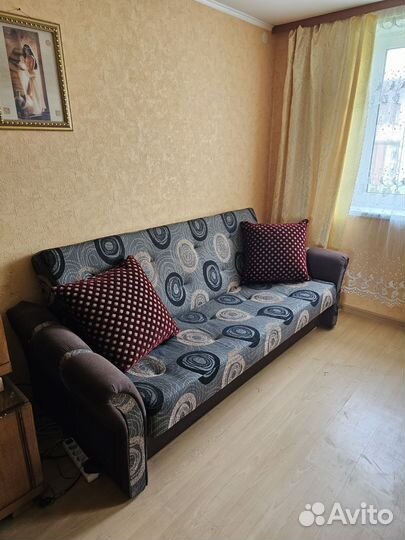 Диван раскладной б/у