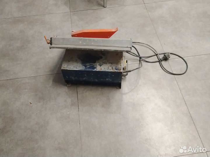 Плиткорез Dexter 750