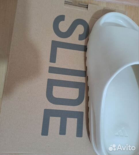 Adidas yeezy slide шлёпанцы