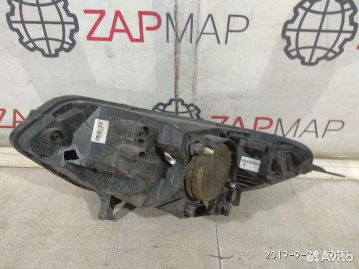Фара правая Ford Ecosport B515 2014-2018