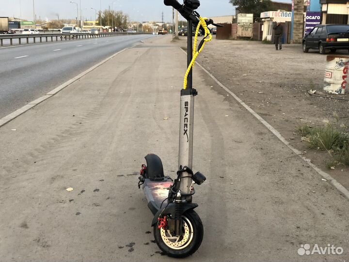 Электросамокат kugoo m4