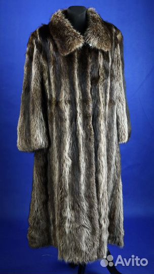 Шуба из енота Elena Furs