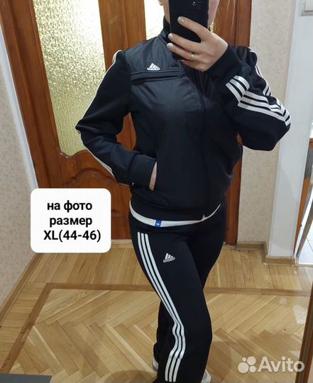 Женский спортивный костюм Adidas