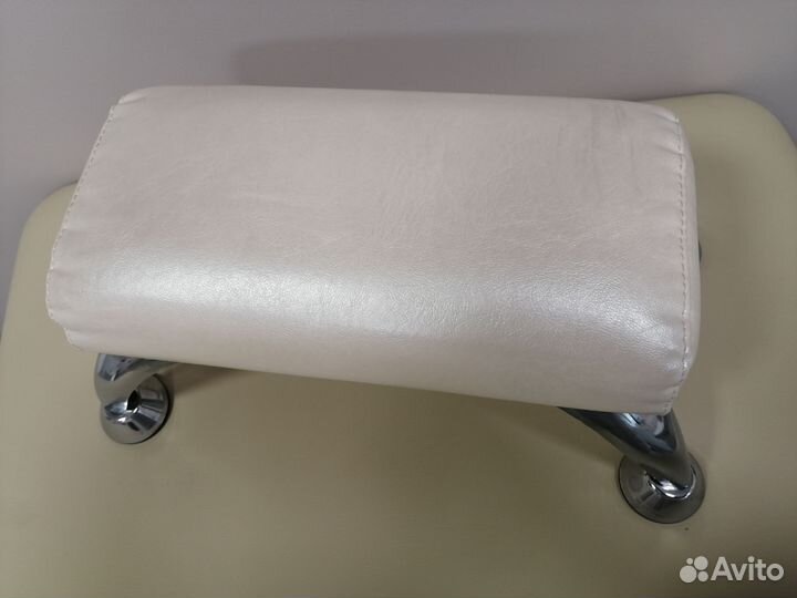 Подставка для рук маникюрная