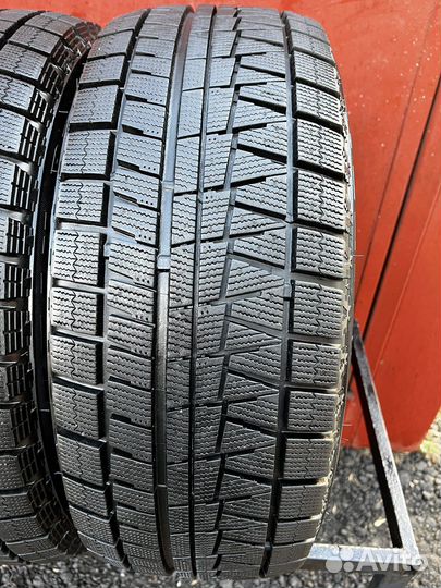 Bridgestone Blizzak Revo GZ 225/55 R17 97S