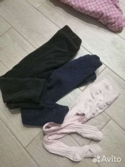 Отдам бесплатно вещи на девочку 4 года