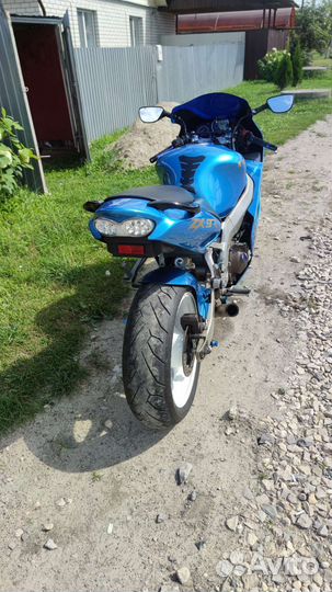 Kawasaki zx 9 r