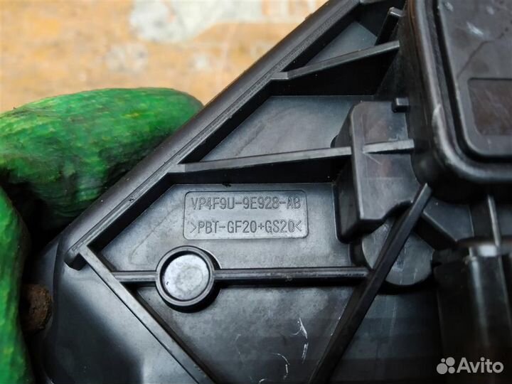 Заслонка дроссельная Ford Focus 2 (2005-2011)