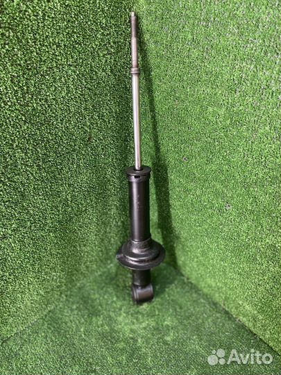 Задние стойки Mitsubishi Lancer 9,10