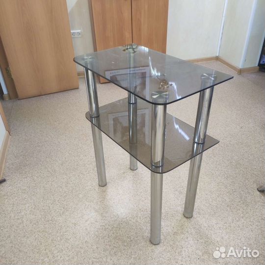 Журнальный столик