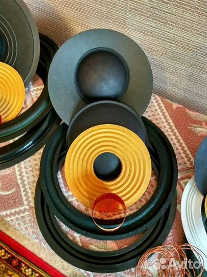 Комплектующие к советским и импортным динамикам