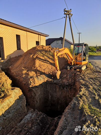 Услуги миниэксковатора