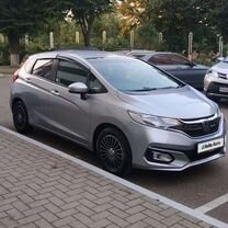 Honda Fit 1.3 CVT, 2017, 120 000 км, с пробегом, цена 1 320 000 руб.