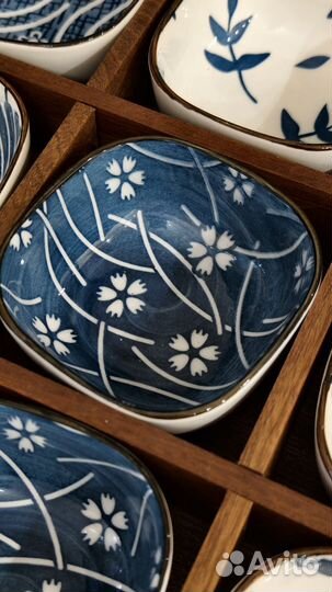 Керамические миски в японском стиле (на манежнице)