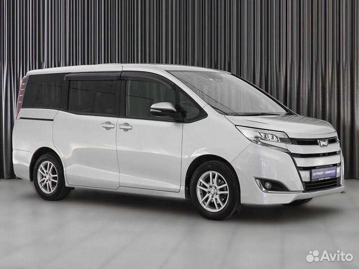Toyota Noah 2.0 CVT, 2018, 103 747 км