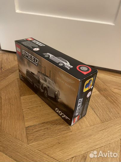 Lego james bond 76911 aston martin 007