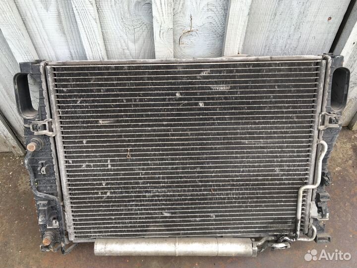 Радиатор кондиционера W211