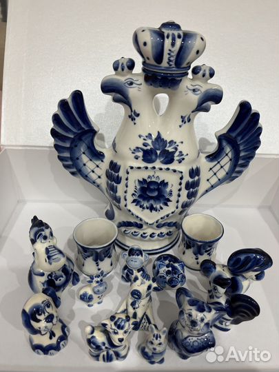 Набор посуды гжель