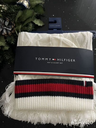 Tommy hilfiger Комплект Шарф Шапка