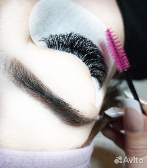 Объёмное наращивание ресниц (Голливуд )