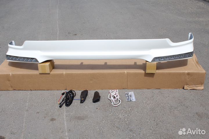 Land Cruiser 200 12-15 Обвес Platinum Sport G2LS3