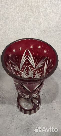 Хрустальная ваза 