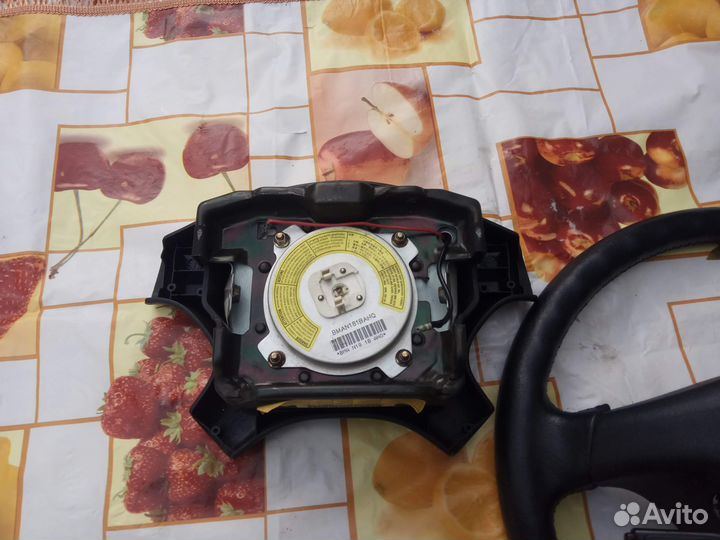 Руль Mitsubishi Space Wagon/ Chariot Grandis