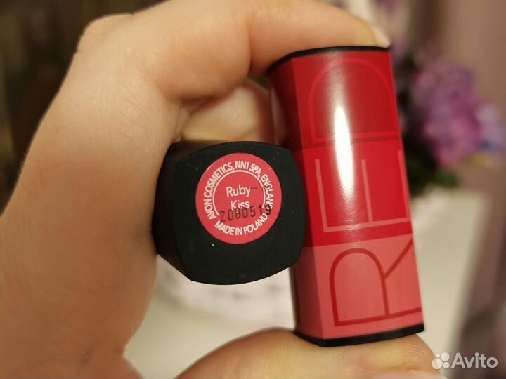 Косметика пакетом декоративная бу помада карандаш