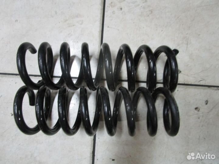 Пружины задние w204 C-class 272.948 26.08.2010