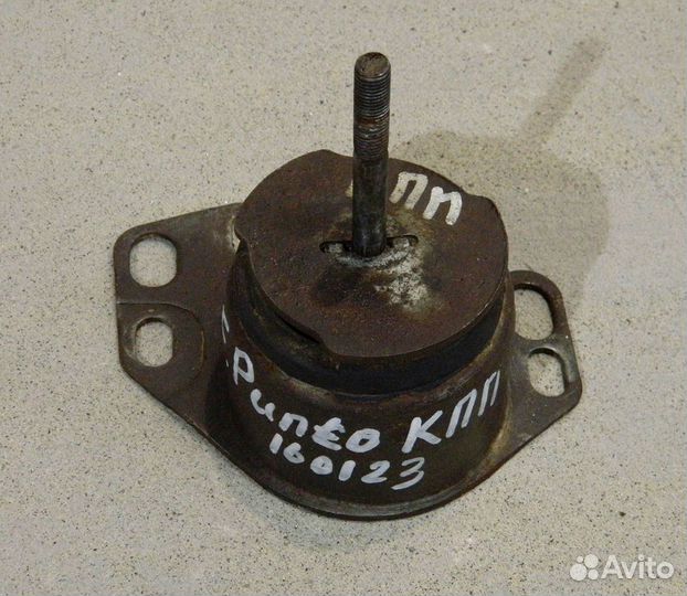 Подушка кпп левая Fiat Punto 176 1.2