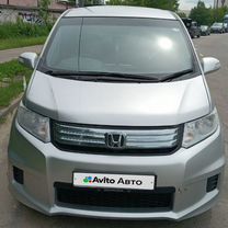 Honda Freed 1.5 CVT, 2013, 129 787 км, с пробегом, цена 1 300 000 руб.