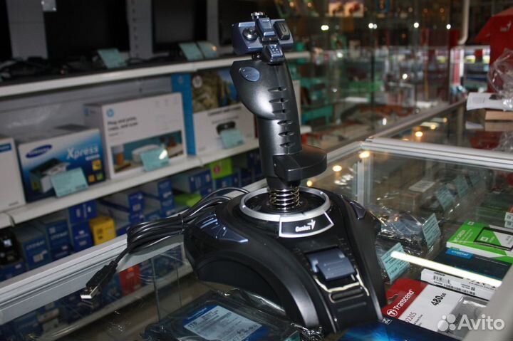 Джойстик Genius MetalStrike Pro