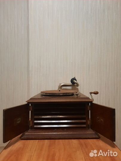 Граммофон антикварный 1912 года 