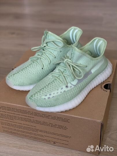 Кроссовки Yeezy 39 размер